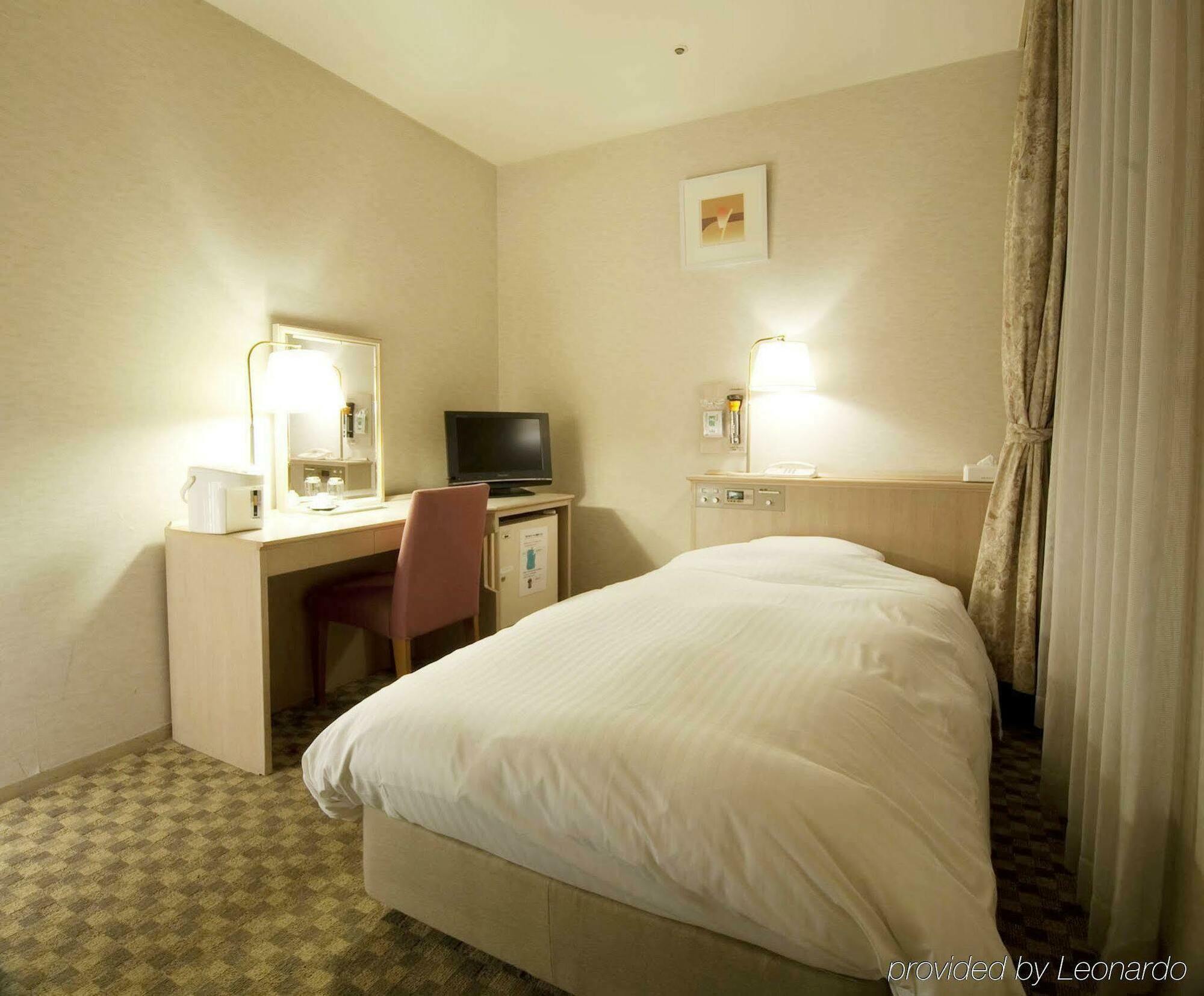Hotel Mielparque Осака Екстериор снимка